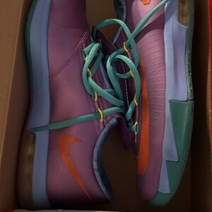 KD VI